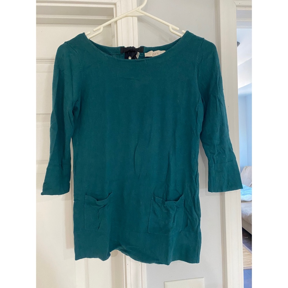 LOFT Turquoise cozy & classy sweater with pockets